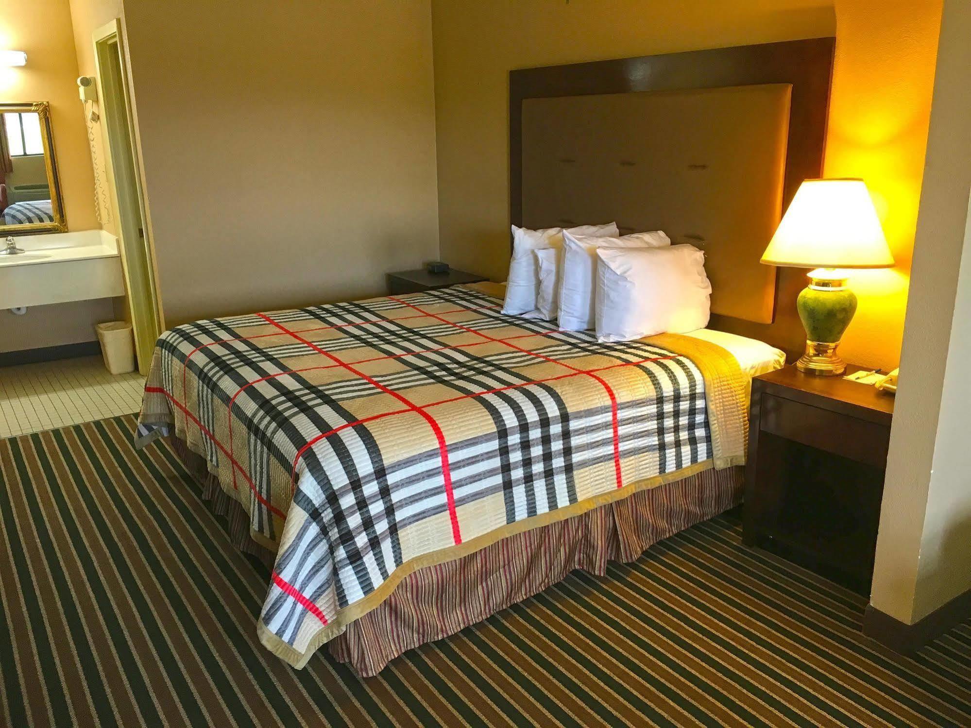 America'S Best Value Inn And Suites Aberdeen Kültér fotó